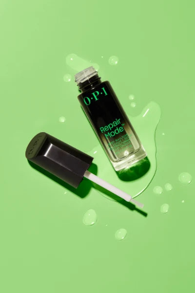 O.P.I._Repair_Mode_gevallen groen kwastje
