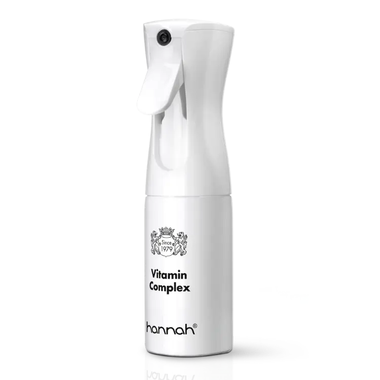 Vitamin_Complex_150ml spray wit fles zwarte letters