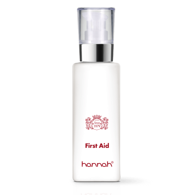 hannah First Aid 125ml grote witte fles transparante dop zilver ring rode letters