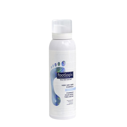 Footlogix Very Dry Skin Formula 125 ml, een intensieve verzorging voor een zeer droge huid op de voeten die snel eelt of ruwe plekken vormt. Op de foto de witte fles met transparante dop. Puur Diana Shop Nuenen