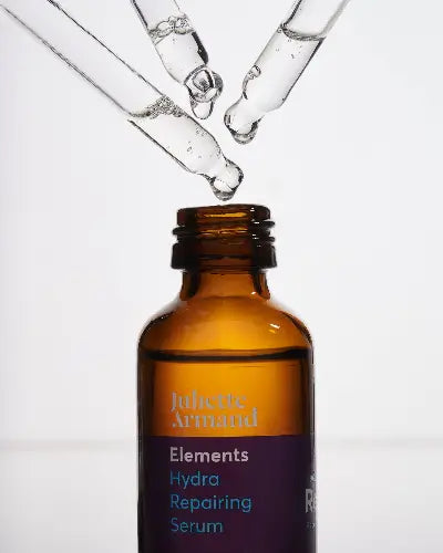 Juliette Armand Hydra Repairing Serum 55 ml, flacon met pipet voor nauwkeurig doseren van het kalmerende serum in de dagelijkse routine. Puur Diana Shop Nuenen