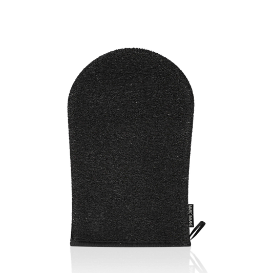Marc Inbane Exfoliating Mitt, een exfoliërende handschoen om de huid voor te bereiden op zelfbruinende producten. Puur Diana Shop Nuenen