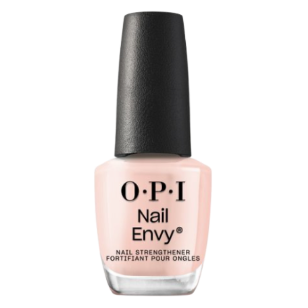 O.P.I. Nail Envy Bubble Bath, verstevigende nagellak in een zachte roze tint voor broze nagels die kleur en kracht combineert. Op de foto het roze flesje met zwarte dop. Puur Diana Shop Nuenen